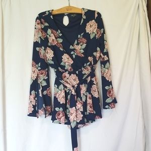 Floral Jumper. Long split sleeve at thigh tie short-skirt like jumper.